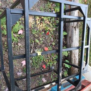 lot 71 image: METAL ROLLING CART FRAMES