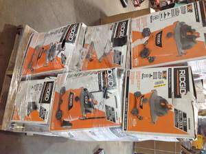 lot 3 image: Pallet of Assorted Ridgid WetDry Shop Vacs Various Sizes and Conditions   Customer Returns See Pictures