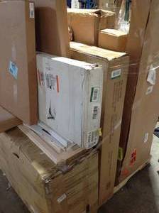 lot 21 image: Pallet of assorted Furniture and misc items some have missing pcs customer returns review pictures