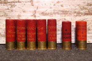 Lot of mixed make 12ga 3 inch and 2-34 inch #4 shot shells, 21 rd