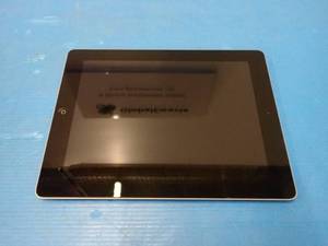lot 25 image: Apple&nbspiPad 4th Gen A1458  16GB of storage  wifi only model  Includes charger