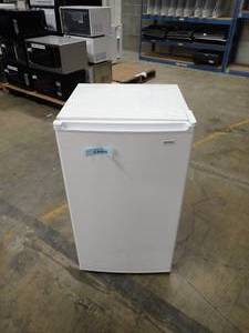lot 55 image: Mini Fridge  removed from working environment  will need a wipe down