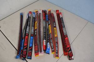 lot 113 image: 12ct Jack Links Meat Sticks Assorted Flavors
