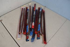 lot 116 image: 12ct Jack Links Meat Sticks Assorted Flavors
