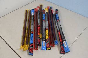 lot 117 image: 12ct Jack Links Meat Sticks Assorted Flavors