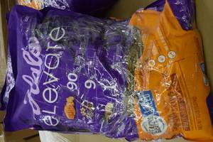 lot 263 image: 4ct Halo Elevate Large Breed Dog Food Damaged Bags