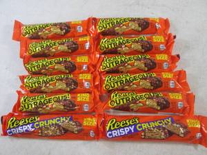 (B-2) 12 King Size Reeses Outrageou...
