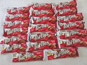 (B-3) 20 Turtles Original Pecan Can...