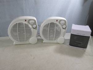 (EW5) 2 Small Forced Air Heaters an...