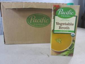 (C-2) Case of 12 Organic Vegetable ...