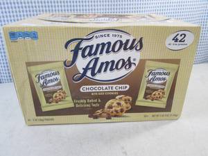 (B-3) Case 42 Pouches Famous Amos C...