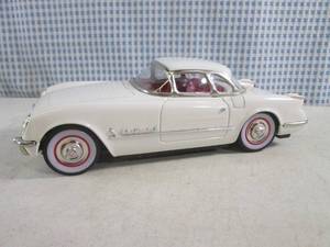 (FS) Metal Vintage Car Replica Look...