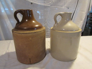 lot 2 image: Vintage Pottery Jugs