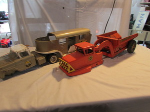 lot 40 image: Vintage Nylint Trucks