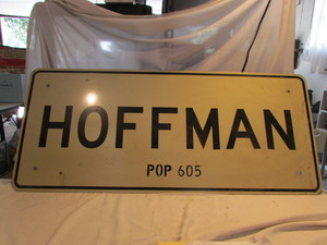 lot 68 image: Vintage City Sign