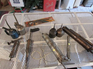 lot 72 image: Lubricating Items