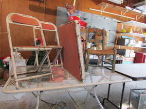 lot 95 image: Childrens Vintage Furniture