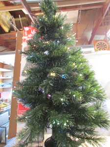 lot 107 image: Christmas Tree