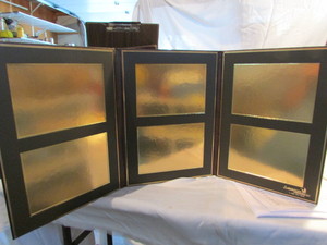 lot 112 image: Photo Holders