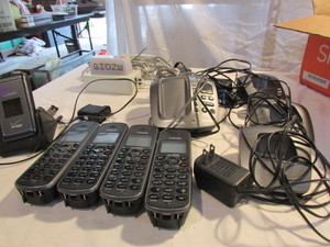 lot 133 image: Phone Items