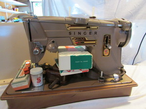 lot 148 image: Sewing Machine