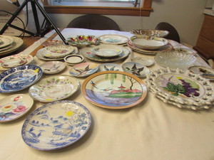 lot 181 image: Vintage Ceramic PlatesWall Dcor