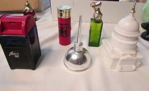 lot 192 image: Avon Collectibles