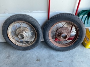 Antique Ford Rims and Tires