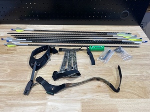 Easton Carbon Arrows, Release, Arm Guard, Tips