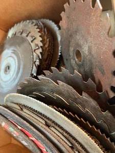 lot 36 image: Lot of Saw Blades & Heater Hose