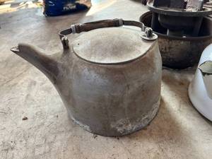 lot 79 image: 2 Vintage Tea Pots & Burner
