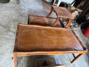 lot 101 image: Vintage Coffee & End Table