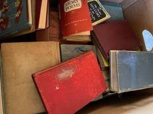 lot 106 image: Vintage Books