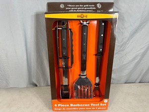 lot 67 image: New 4 Piece BBQ Tool Set