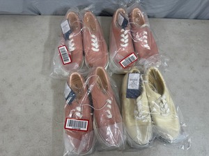 lot 72 image: 4 New Pairs of Shoes