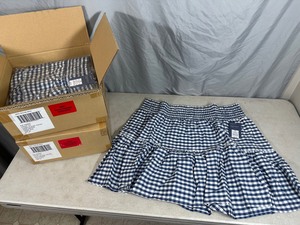 lot 83 image: 12 New Skirts