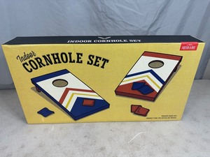 lot 116 image: New Compact Cornhole Game Set