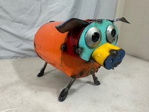 lot 33 image: New Recycled Metal Pig with Curly Q Tail