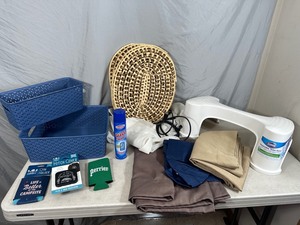 lot 35 image: Toilet Stool, Placemats, Curtains, Small Housewares, Etc