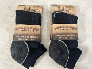 lot 49 image: 2 New pairs Hiwassee Lightweight Merino Socks