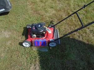Briggs & Stratton push mower. Good used conditon. Tested & works. As shown.