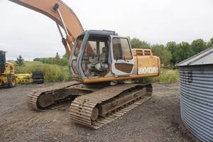 lot 5 image: 1998 Case 9040B Tracked Excavator