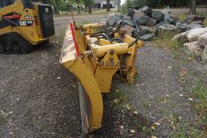 lot 12 image: Henke Brand 12 Wheel Loader Plow