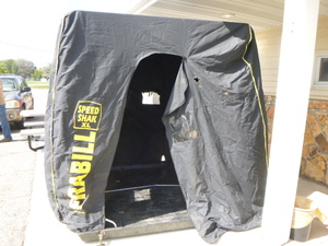 lot 116 image: Frabill Speed Shak XL Fish House
