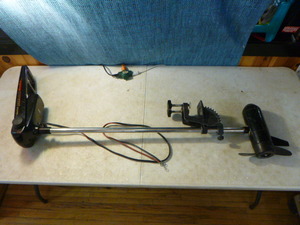 lot 94 image: Motorguide Stealth QuikStik Trolling Motor