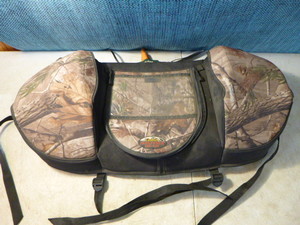 lot 98 image: Cabelas Trail Tamer Gear Bag