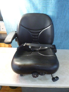lot 101 image: Milsco Padded Seat