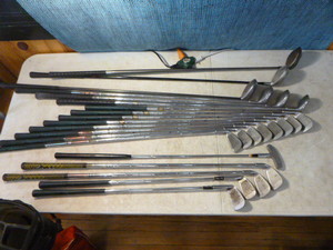 lot 104 image: Set of Golf Clubs