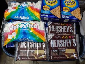 Smores Kits  3 ct 6 each Hersheys...