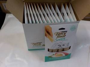 15 ct Purina Fancy Feast Savory Cat...